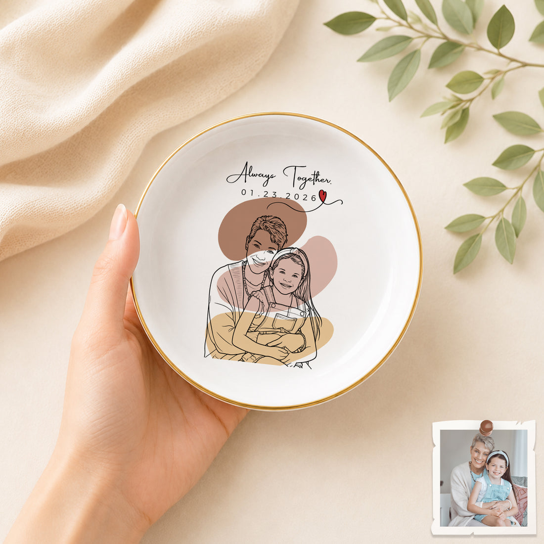 Personalized Family with Grandma and Mom Detailed Line Art Trinket Dish with Custom Text, Custom Family Keepsake Gift