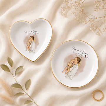 Personalized Baby With Mom Sketch Doodle Trinket Dish with Custom Text, First-Time Mom Keepsake Gift