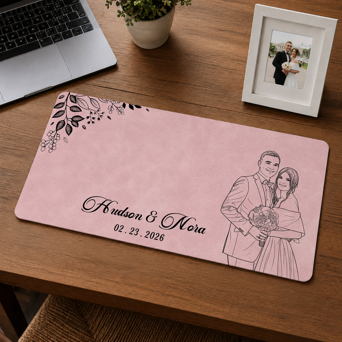 Personalized Friends Photo Detailed Line Art Desk Mat with Custom Text, Custom Friendship Desk Pad Gift