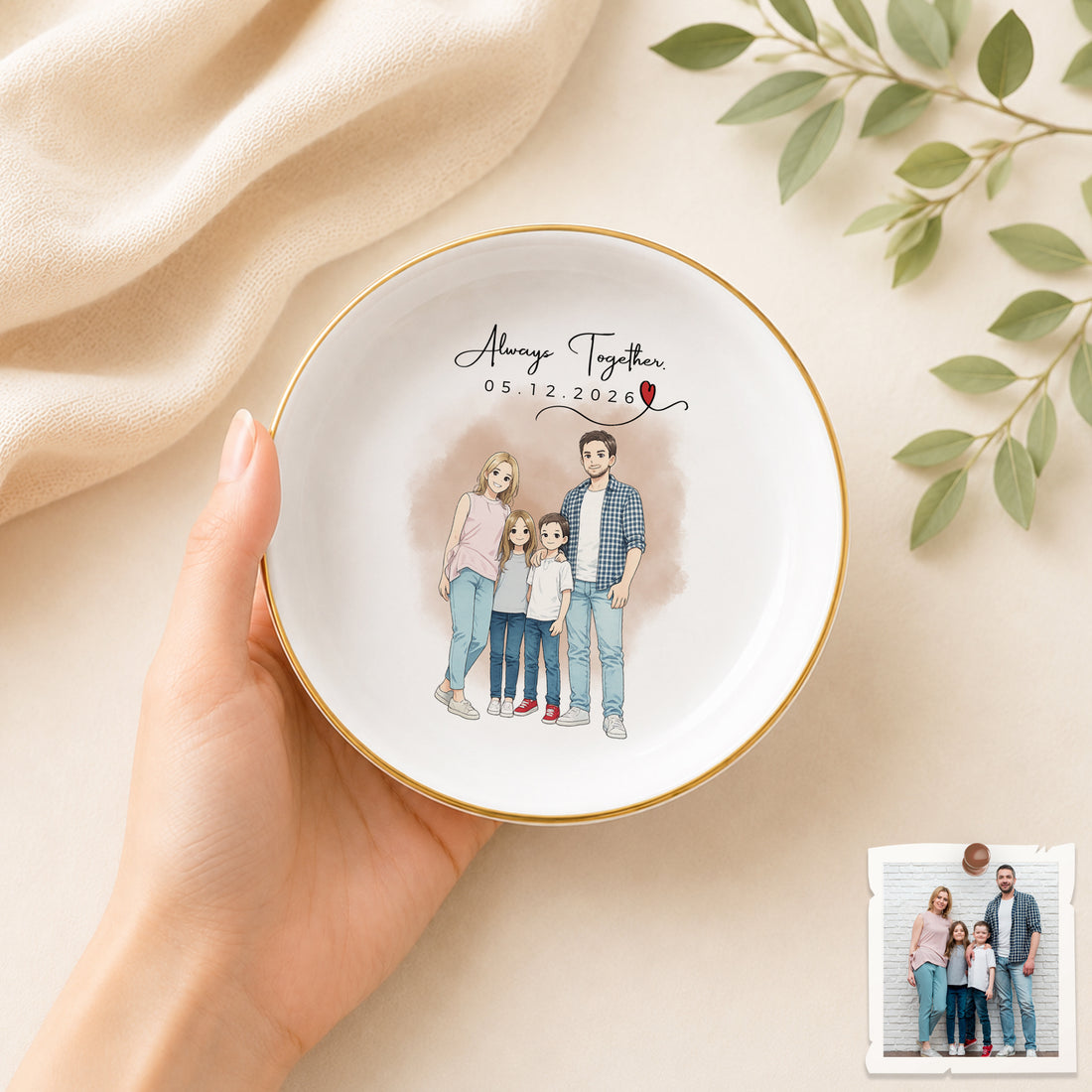 Personalized Big Family and Mom Anime Illustration Trinket Dish with Custom Text, Custom Family Keepsake Gift